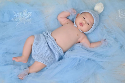 永春摸孕妇肚子沾喜气